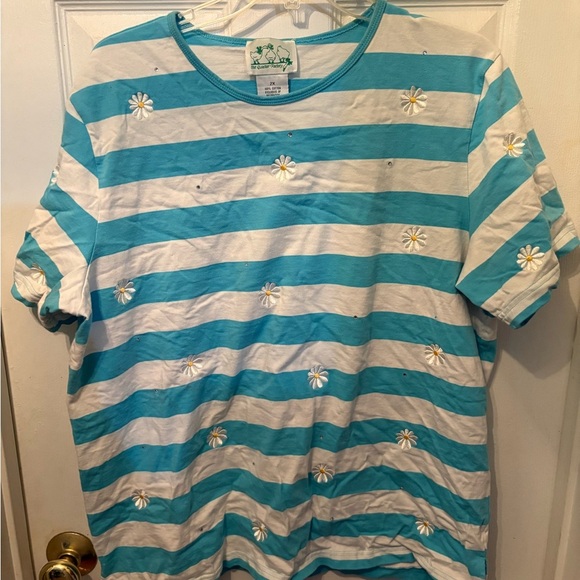 Blue and White Striped Shirt‎ with Daisy Accents - Picture 1 of 3